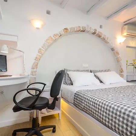 Santa Katerina & Appartement Naxos City